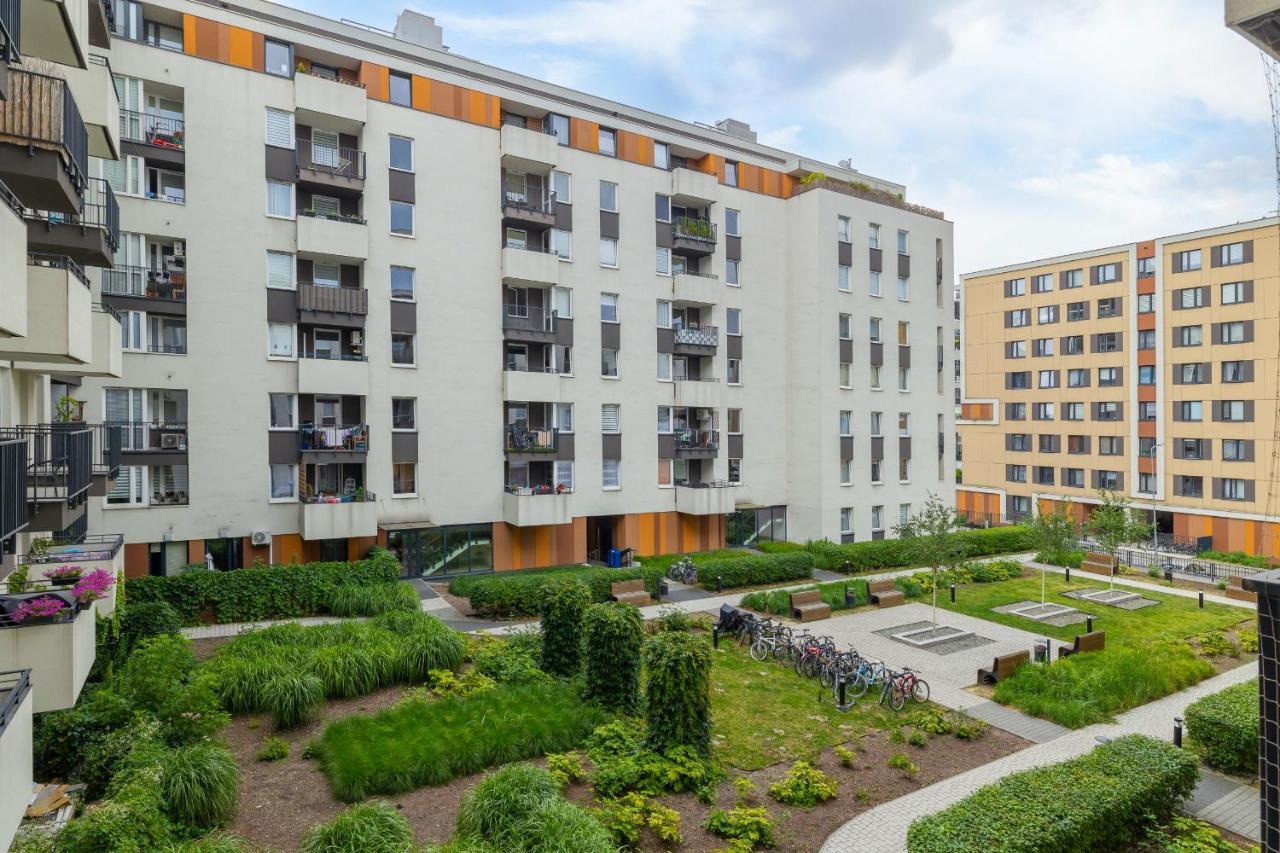 Osiedle Avia Family Apartment In Krakow With Balcony By Noclegi Renters Buitenkant foto